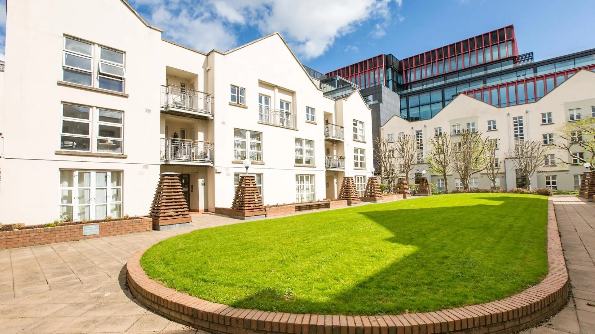 Modern Elegant Central Apt With Parking Dublin Apartmán